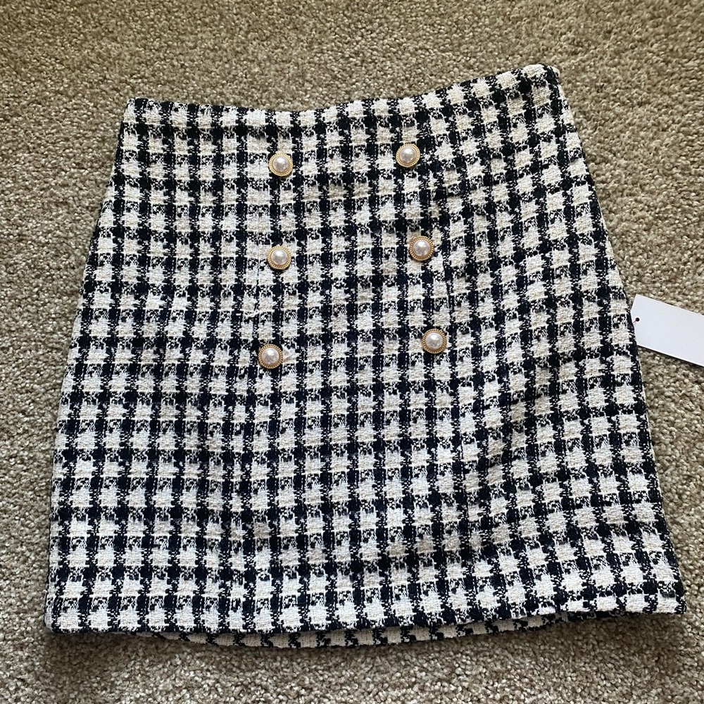 Black and white tweed skirt, BRAND NEW